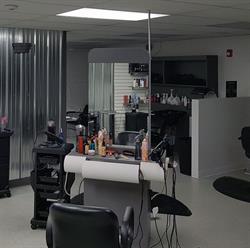 J b l Hair Den