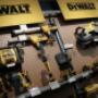VASTE CHOIX D'OUTILS DEWALT EN MAGASIN
Outillage Placide Mathieu,
www.placide.com/fr VASTE CHOIX D'OUTILS DEWALT EN MAGASIN
Outillage Placide Mathieu,
www.placide.com/fr