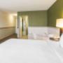 King suite with whirlpool bathtub King suite with whirlpool bathtub