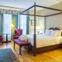 Guest room with king bed(s) Guest room with king bed(s)