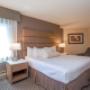 Suite King- This suite is ideal for couples looking to get away or the overworked business traveler in need of a great night’s sleep. Suite King- This suite is ideal for couples looking to get away or the overworked business traveler in need of a great night’s sleep.