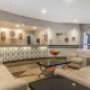 Spacious lobby with sitting area Spacious lobby with sitting area