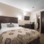 Spacious guest room Spacious guest room