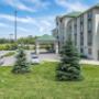 Beautifully landscaped hotel Beautifully landscaped hotel