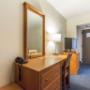Guest room with desk area Guest room with desk area