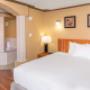 King suite with whirlpool bathtub King suite with whirlpool bathtub