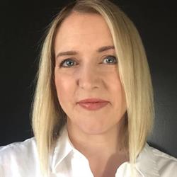 Christina Knyff RMT