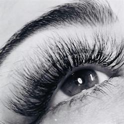 Luxe Lash By Hannah