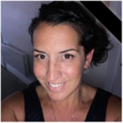 Marie-Julie Guénette, Infirmière en soins podologiques