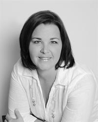 Jennifer Phillips RMT