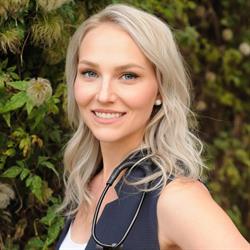 Dr. Stephanie Stokes (Liebrecht), Naturopathic Doctor